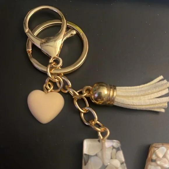 Letter “M” Keychain/Bag charm - Picture 3 of 3
